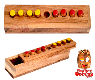 Changing Four Strategiespiel in Holzbox aus Monkey Pod wooden games Thailand