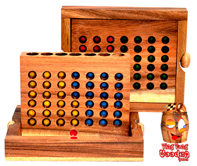 puissance 4 grand jeu de stratégie la vue ouverte et fermée dans une grande boîte en bois de Samanea